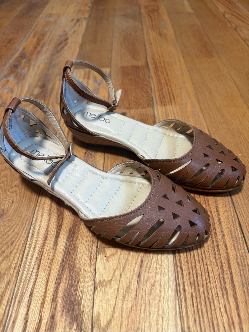 me too Tan Brown Cutout Ankle-Strap Flats
